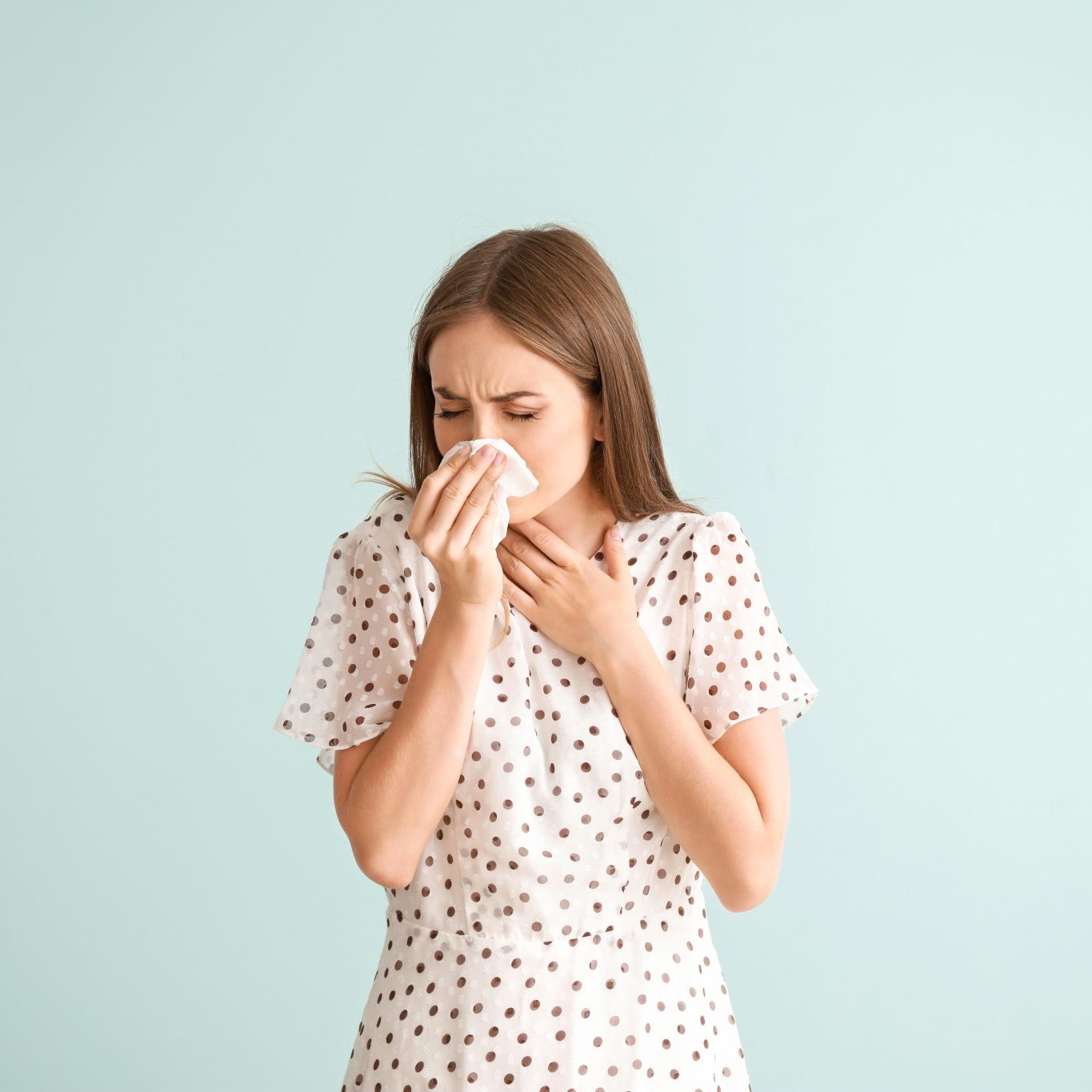 Allergic symptoms such as sneezing are similar to those of EoE (Eosinophilic Esophagitis)